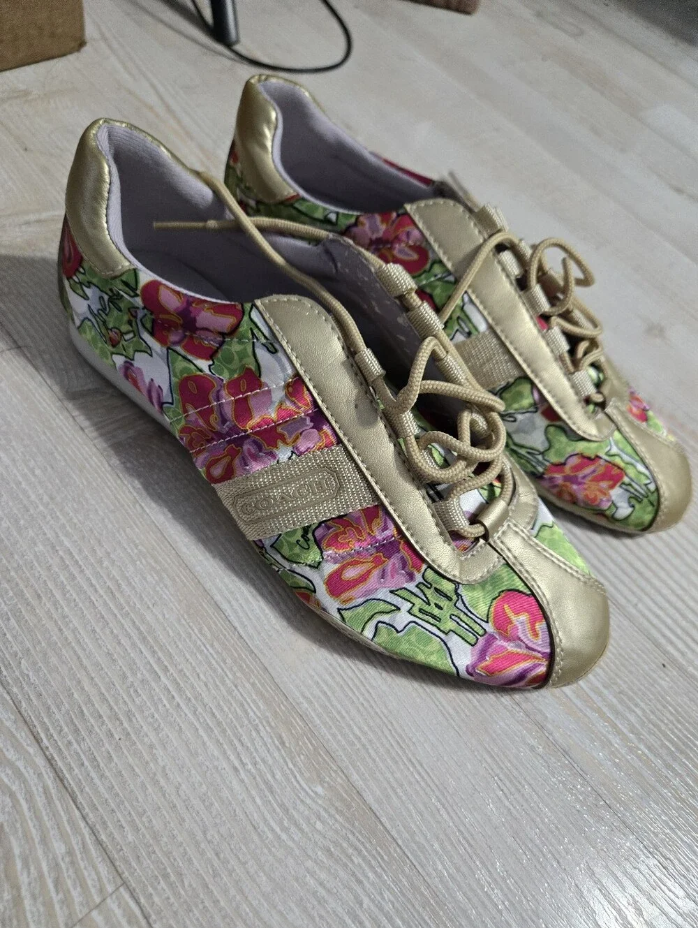 Coach Size 7 Womens Shoes